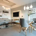 Guadalupe 15 By Magno Apartments